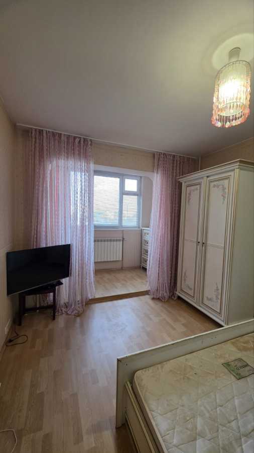 Аренда 3-комнатной квартиры 78 м², Академика Заболотного ул., 108