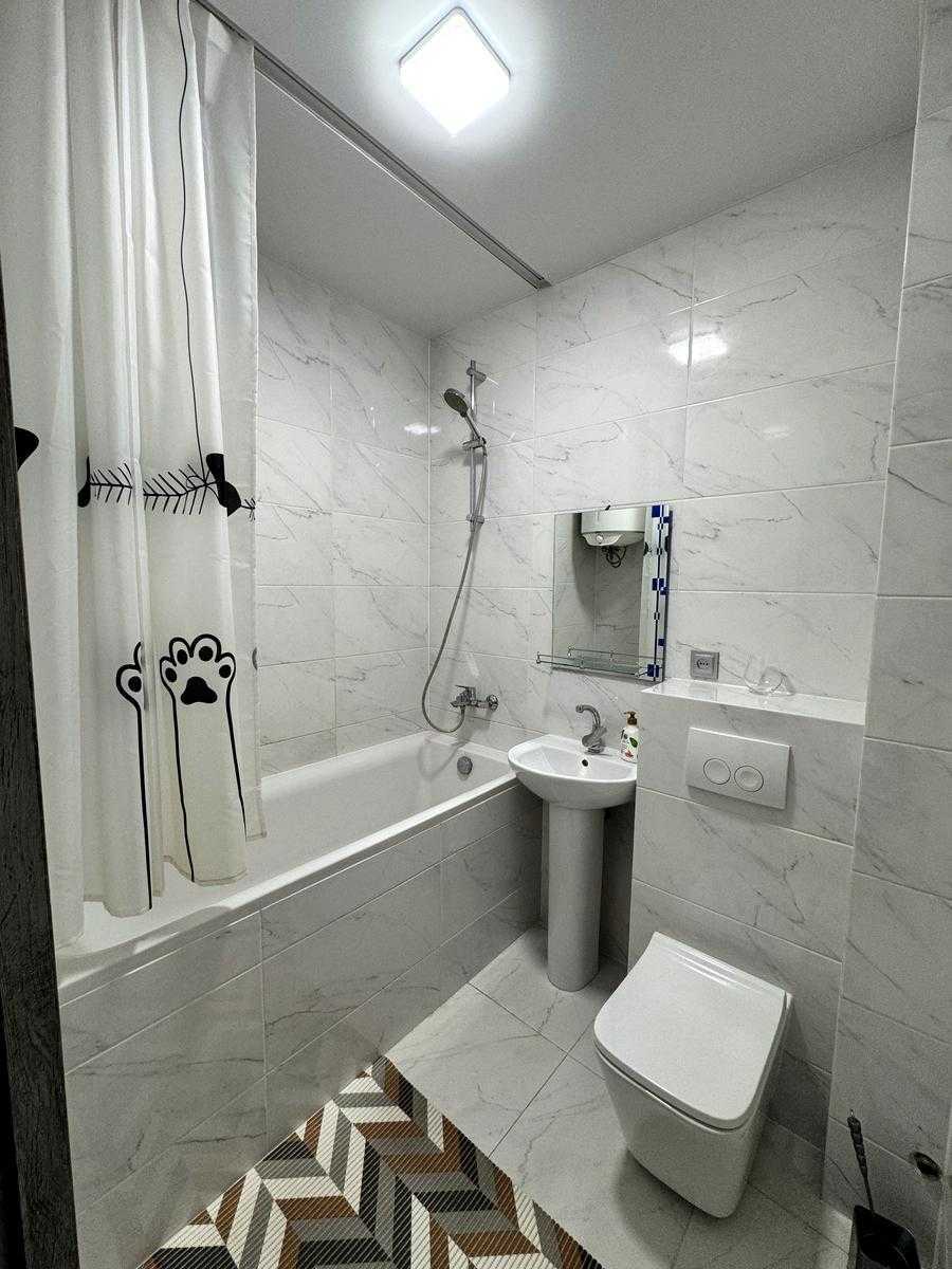 Оренда 1-кімнатної квартири 38 м², Новорічна вул., 79