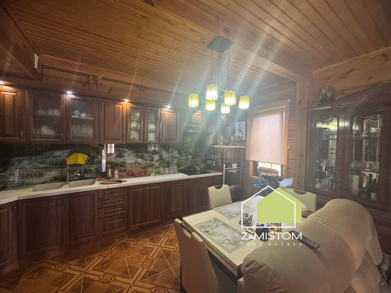 Продаж будинку 134 м²