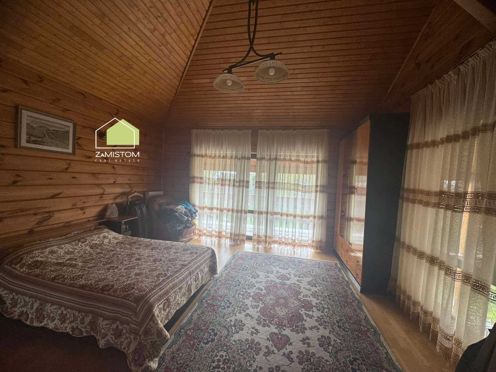 Продаж будинку 134 м²