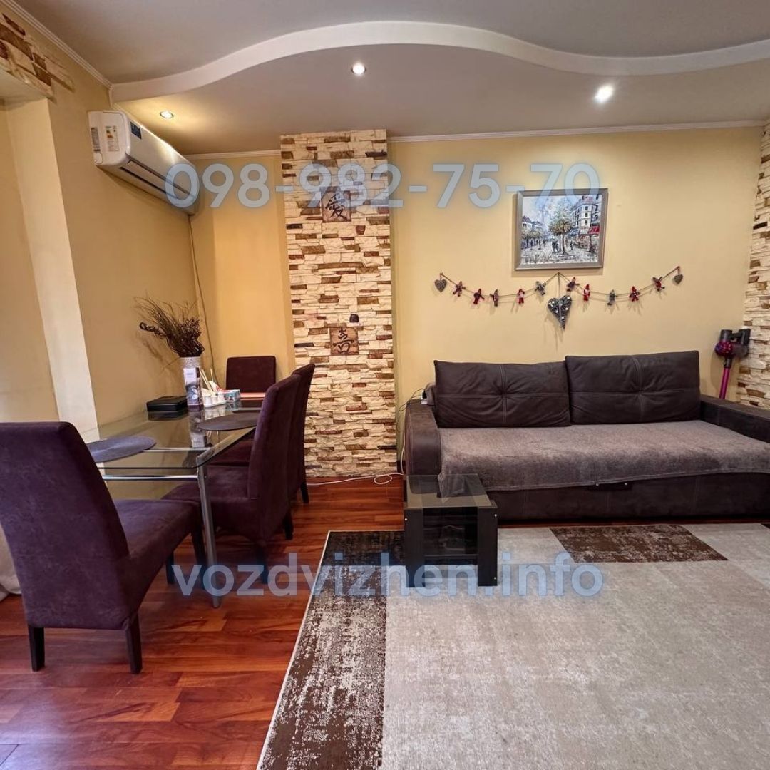 Аренда 2-комнатной квартиры 85.7 м², Победы просп., 131