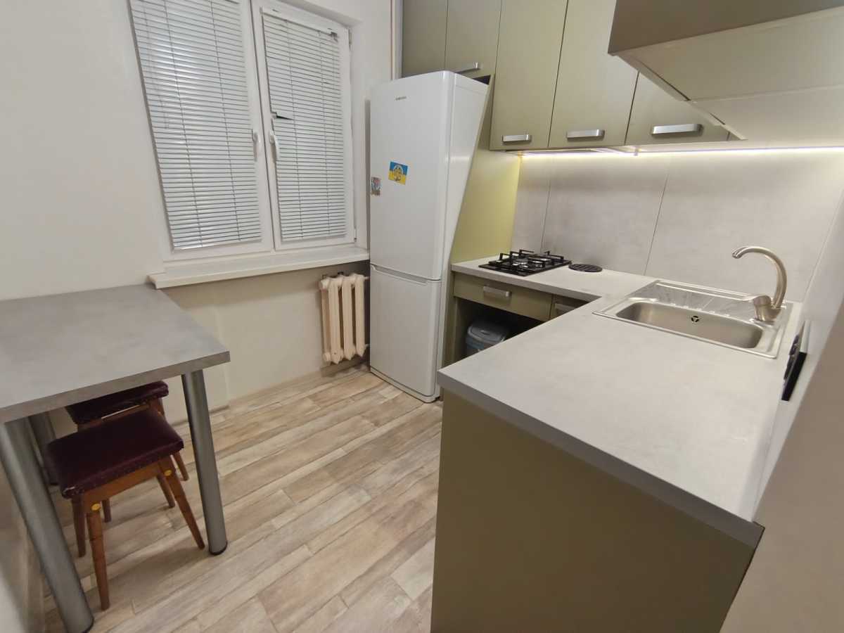 Оренда 2-кімнатної квартири 44 м², Миколи Василенка вул., 25/18