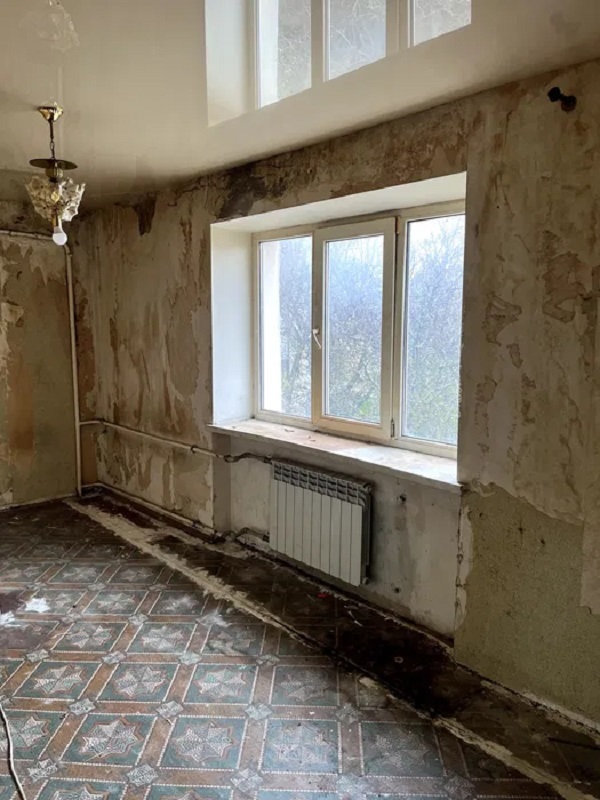 Продаж 2-кімнатної квартири 44 м², Космонавтов вул.