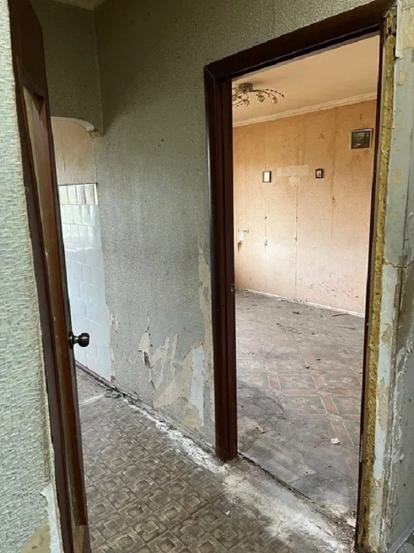 Продаж 2-кімнатної квартири 44 м², Космонавтов вул.