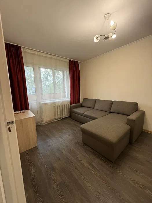 Продажа 1-комнатной квартиры 28.4 м², Соборности просп., 13А
