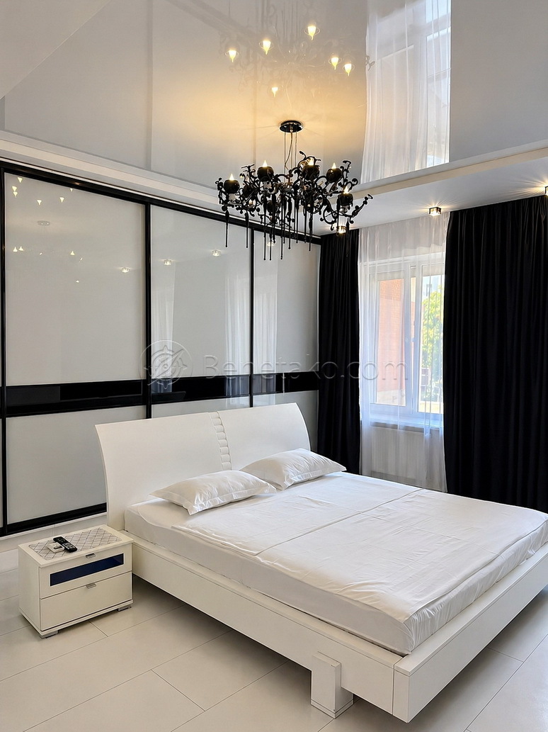 Аренда 4-комнатной квартиры 160 м², Светлая ул., Педагогическая, 21