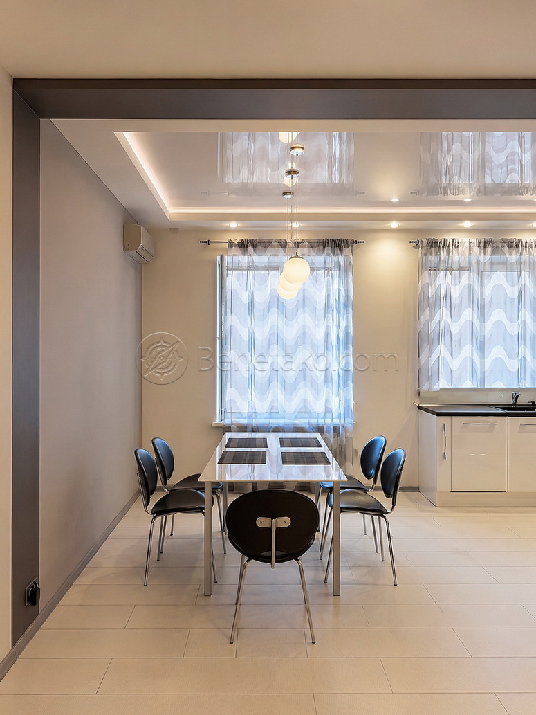 Аренда 4-комнатной квартиры 160 м², Светлая ул., Педагогическая, 21