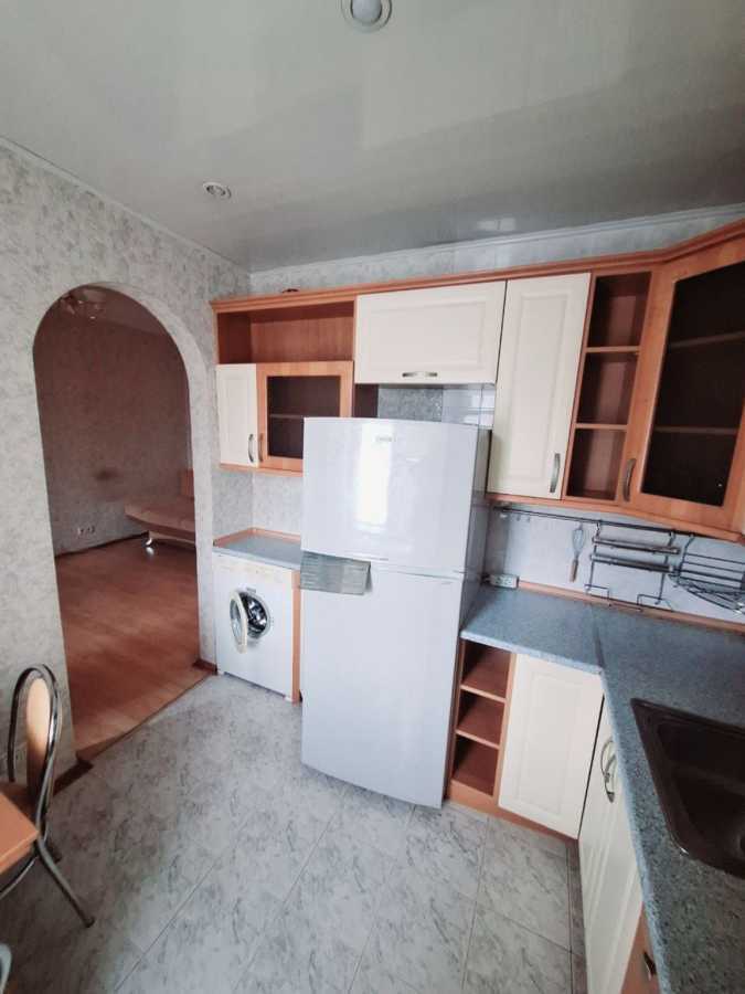 Продаж 1-кімнатної квартири 32 м², Лесі Українки бул., 30