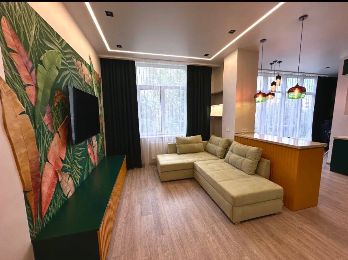 Оренда 2-кімнатної квартири 67 м², Сергія Подолинського вул.