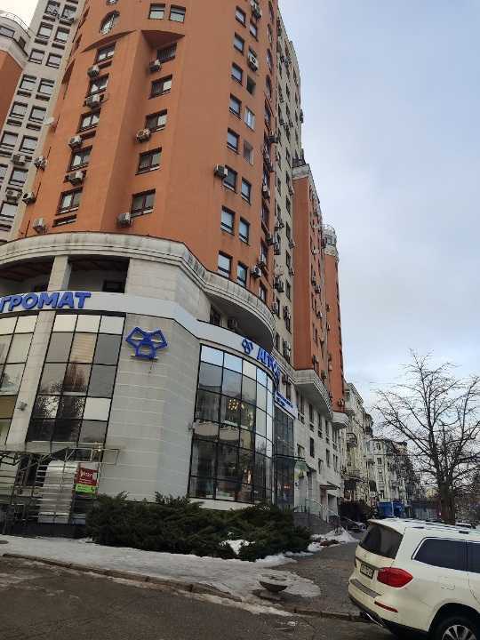 Продаж 2-кімнатної квартири 81.6 м², Шота Руставелі вул., 44