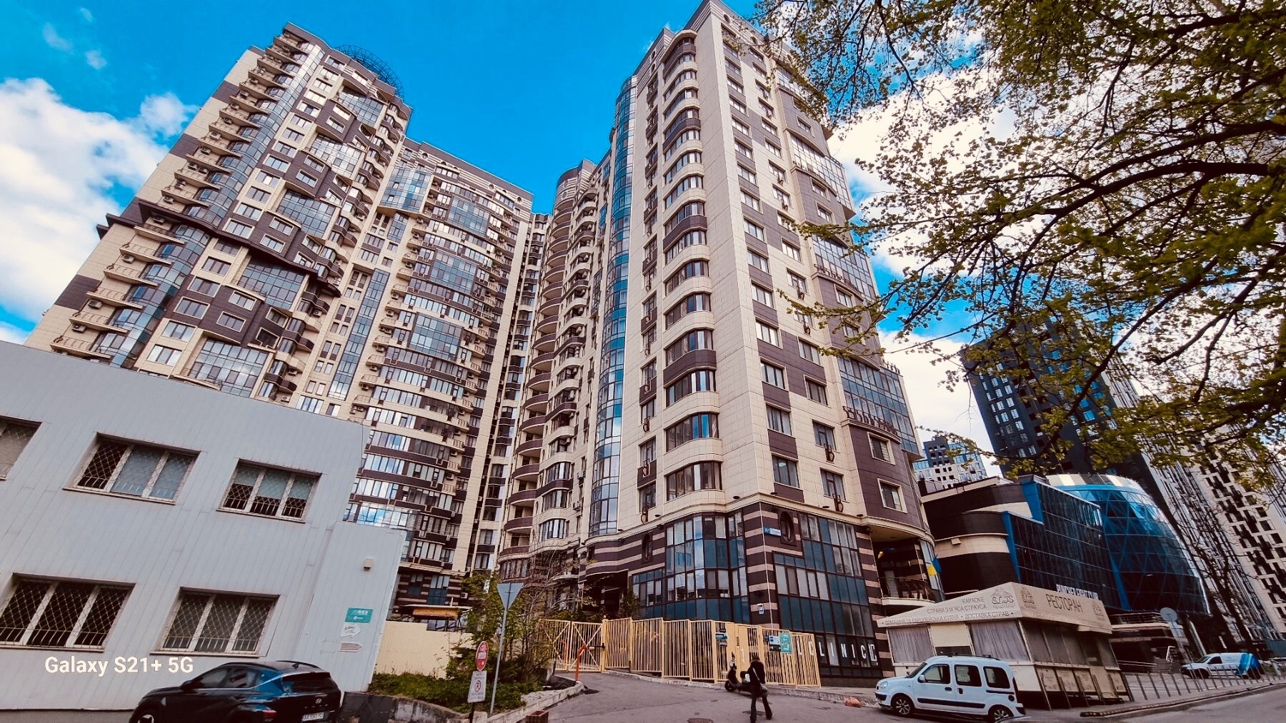 Аренда 2-комнатной квартиры 85 м², Василия Касияна ул., Тютюникова 37\1