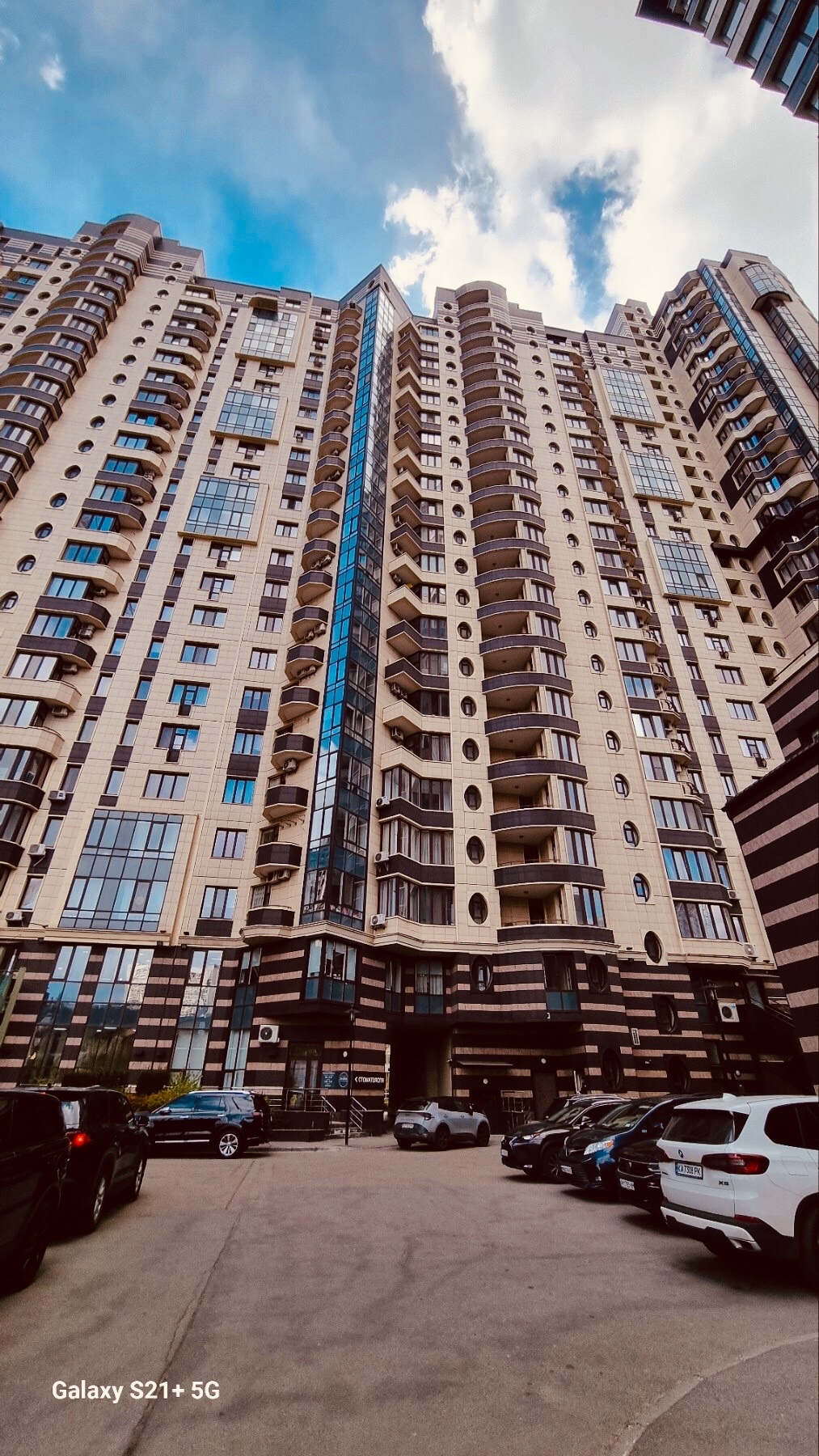 Аренда 2-комнатной квартиры 85 м², Василия Касияна ул., Тютюникова 37\1