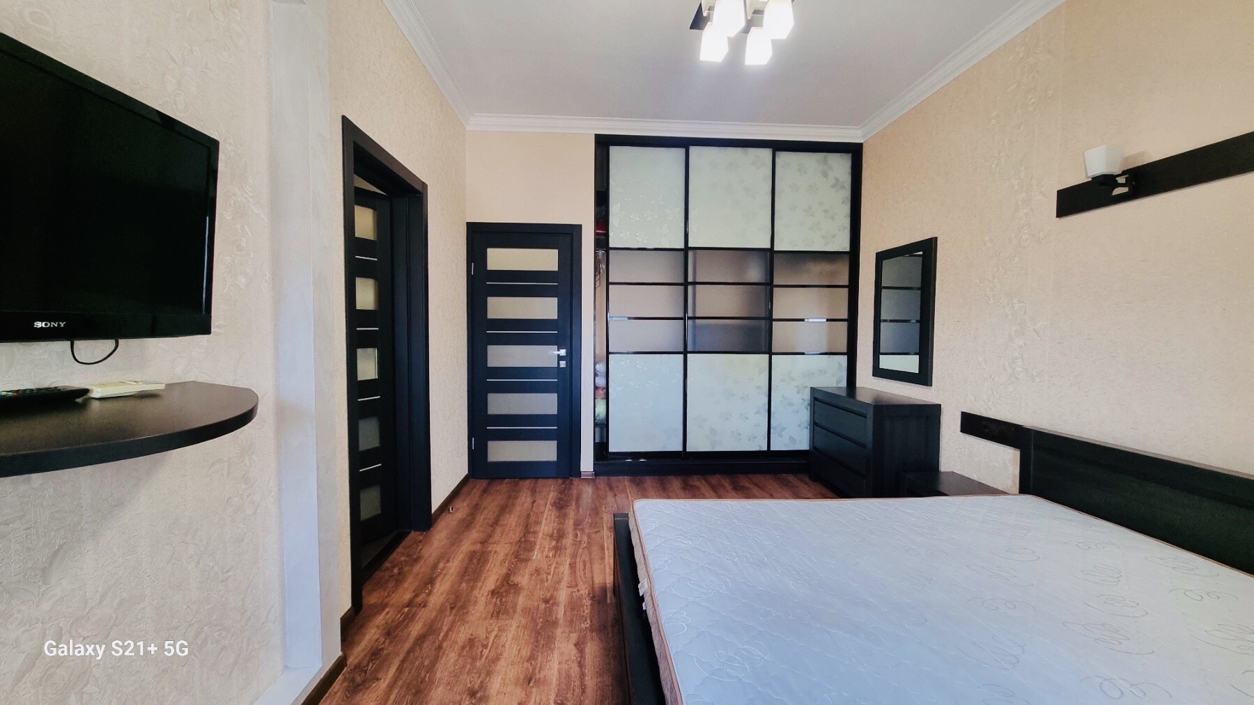 Аренда 2-комнатной квартиры 85 м², Василия Касияна ул., Тютюникова 37\1