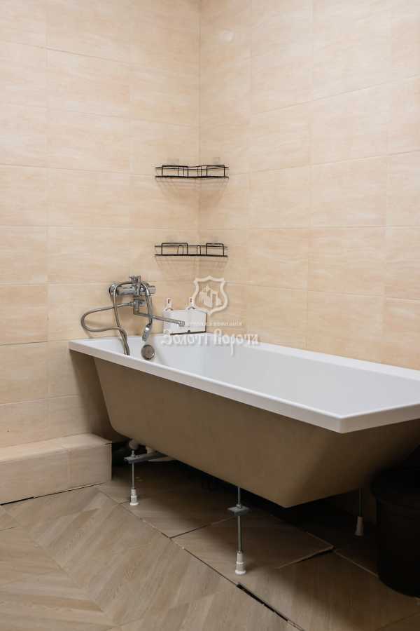 Продаж 2-кімнатної квартири 54.8 м², Світла вул., 3д