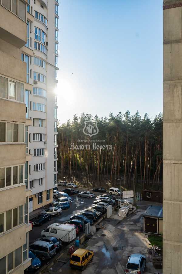 Продаж 2-кімнатної квартири 54.8 м², Світла вул., 3д
