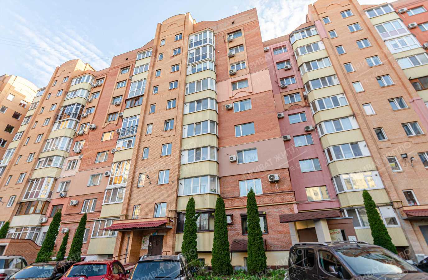 Продаж приміщення вільного призначення 143.3 м², Соборності вул., 61