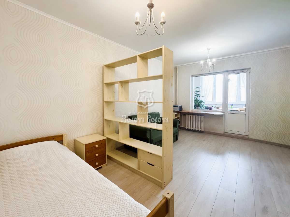 Продажа 3-комнатной квартиры 94 м², Михаила Донца ул., Драгоманова, 1Г