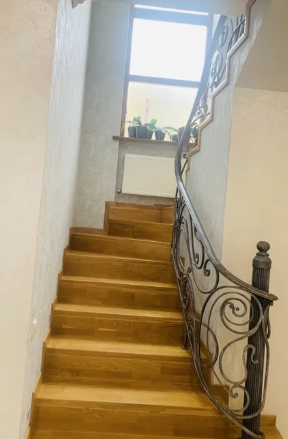 Оренда будинку 170 м², Зої Космодем'янської вул.