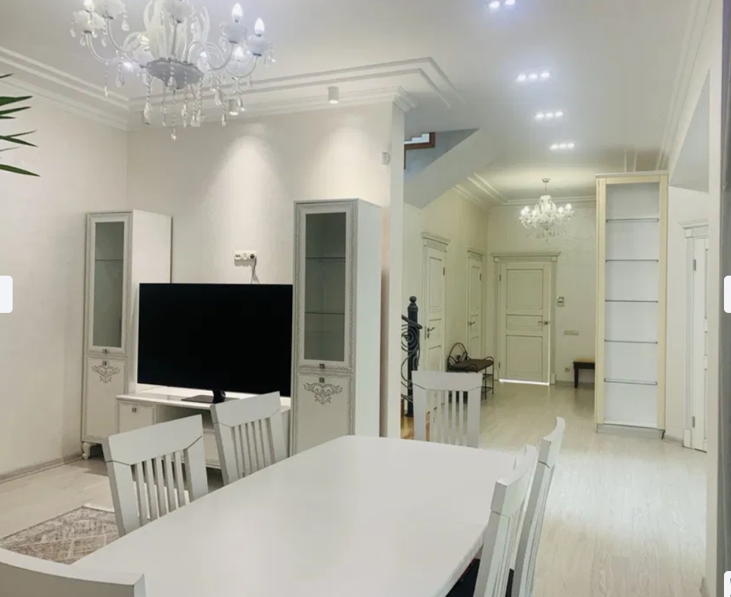 Оренда будинку 170 м², Зої Космодем'янської вул.