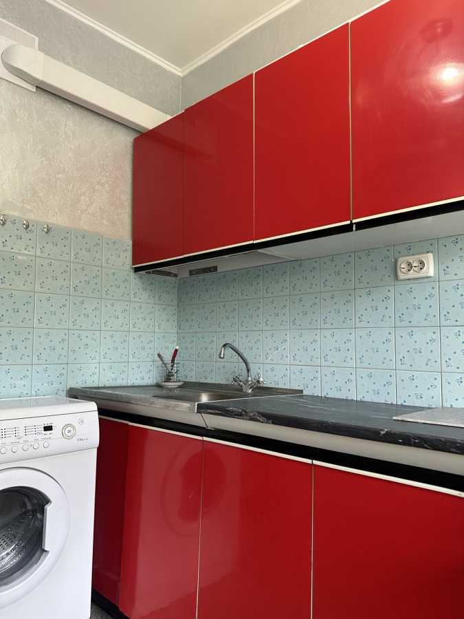 Оренда 1-кімнатної квартири 38 м², Єреванська вул., 13к1