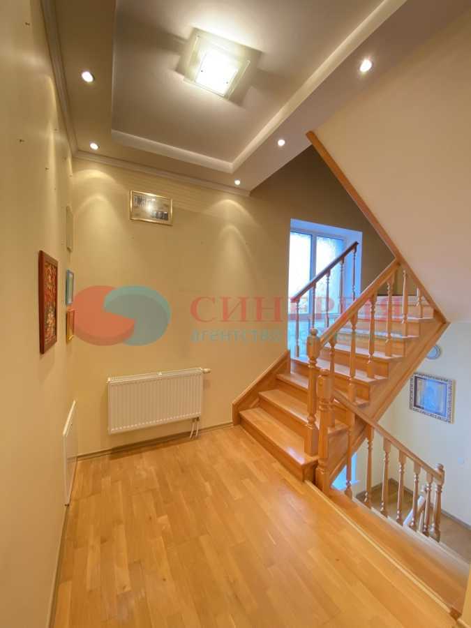 Продажа дома 304 м², Ганни Михайлової
