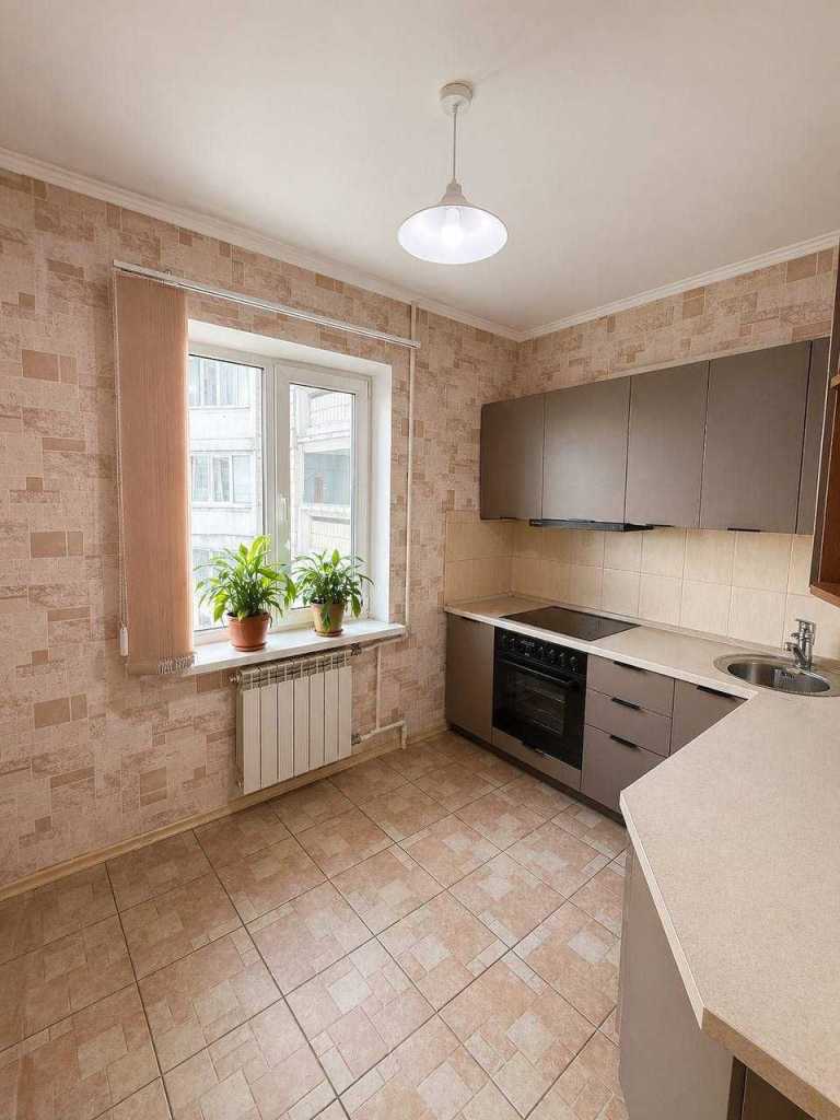 Продажа 3-комнатной квартиры 74.8 м², Ревуцкого ул., 44