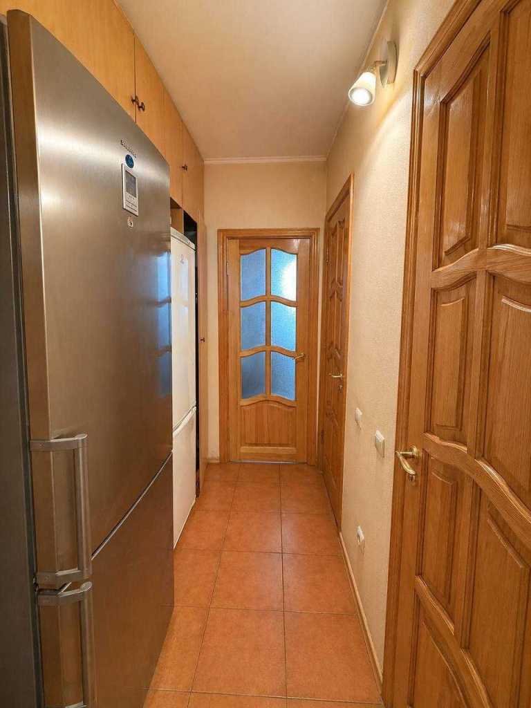 Продажа 3-комнатной квартиры 74.8 м², Ревуцкого ул., 44