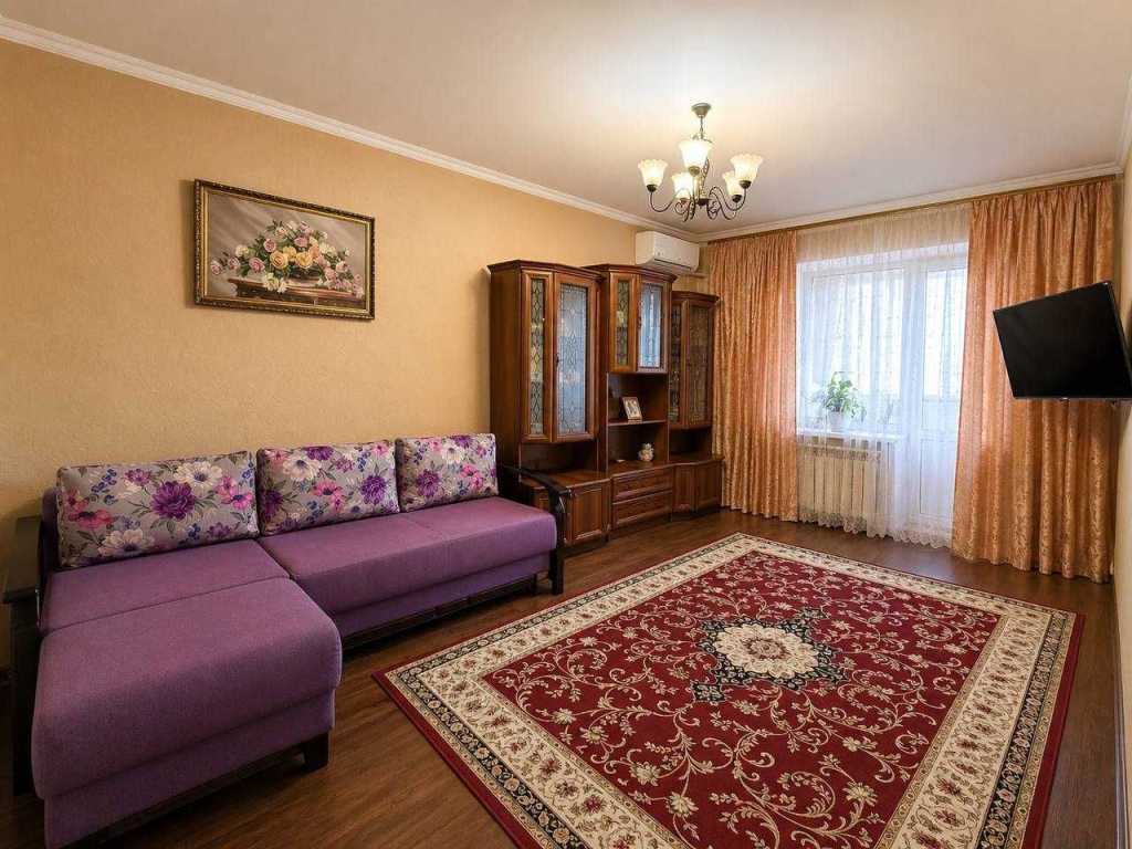 Продажа 3-комнатной квартиры 74.8 м², Ревуцкого ул., 44