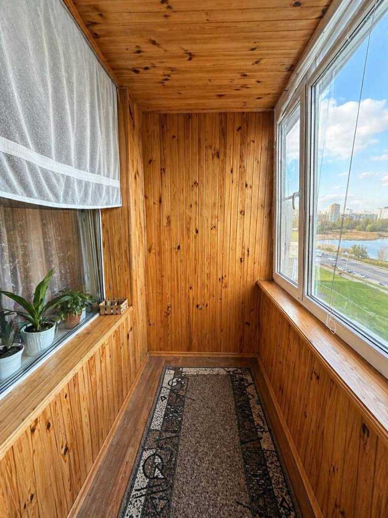 Продажа 3-комнатной квартиры 74.8 м², Ревуцкого ул., 44