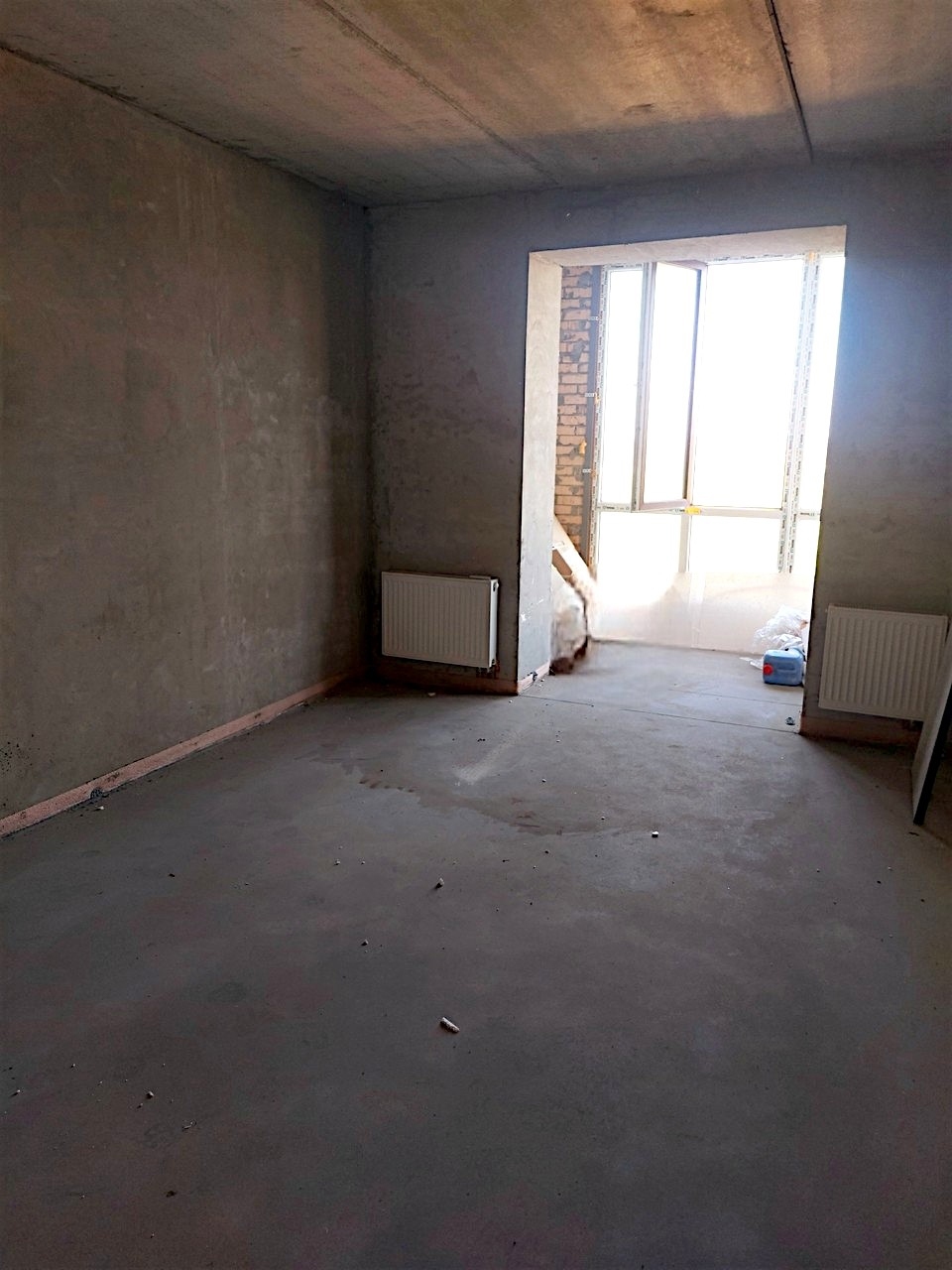 Продаж 2-кімнатної квартири 73 м²