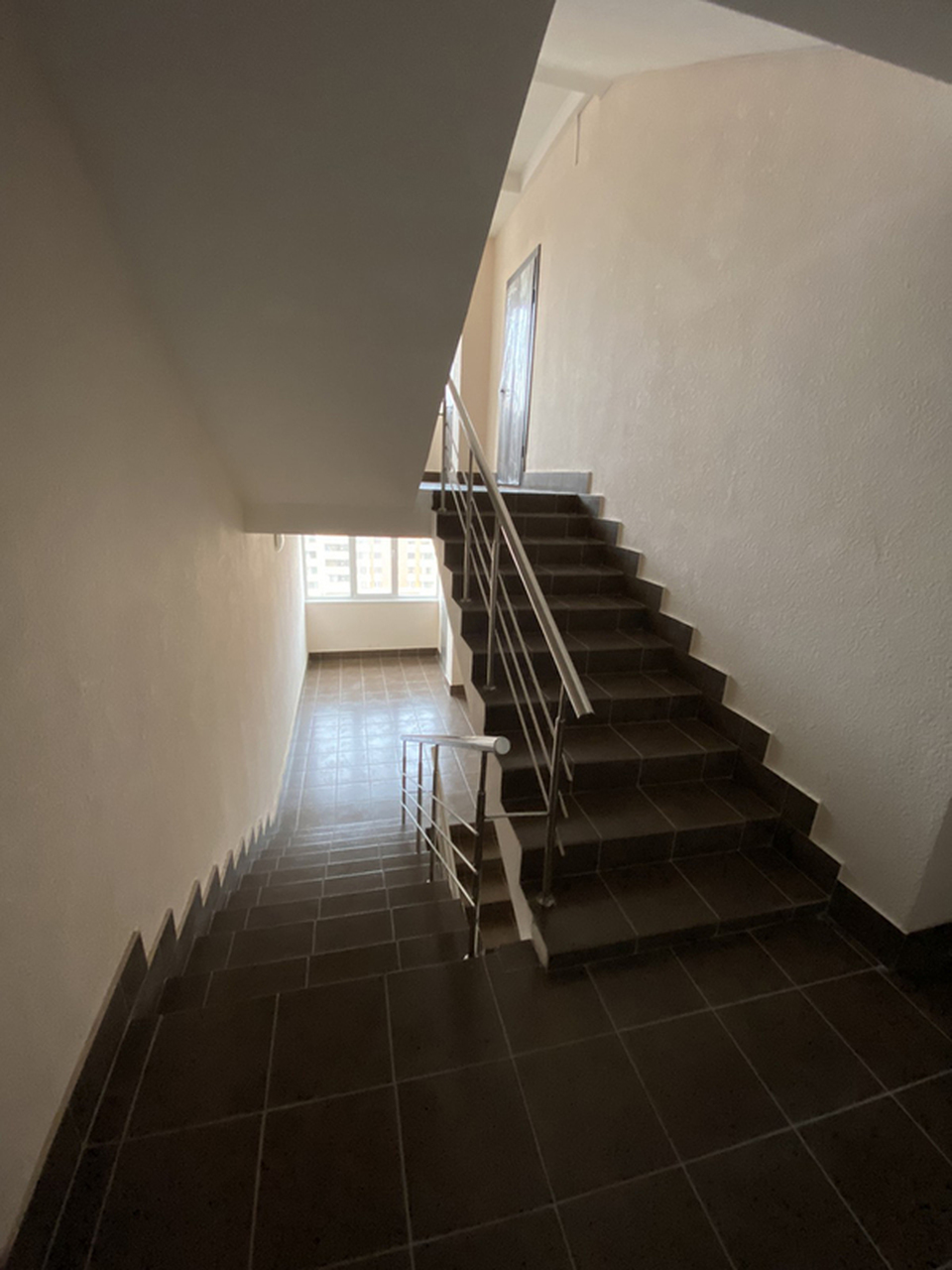 Продаж 2-кімнатної квартири 73 м²
