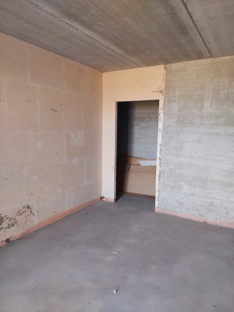 Продаж 2-кімнатної квартири 73 м²