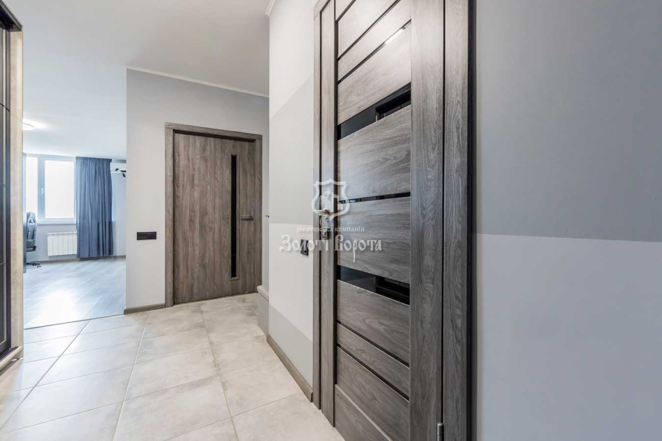 Продаж 2-кімнатної квартири 50 м², Лобачевського пров., 7