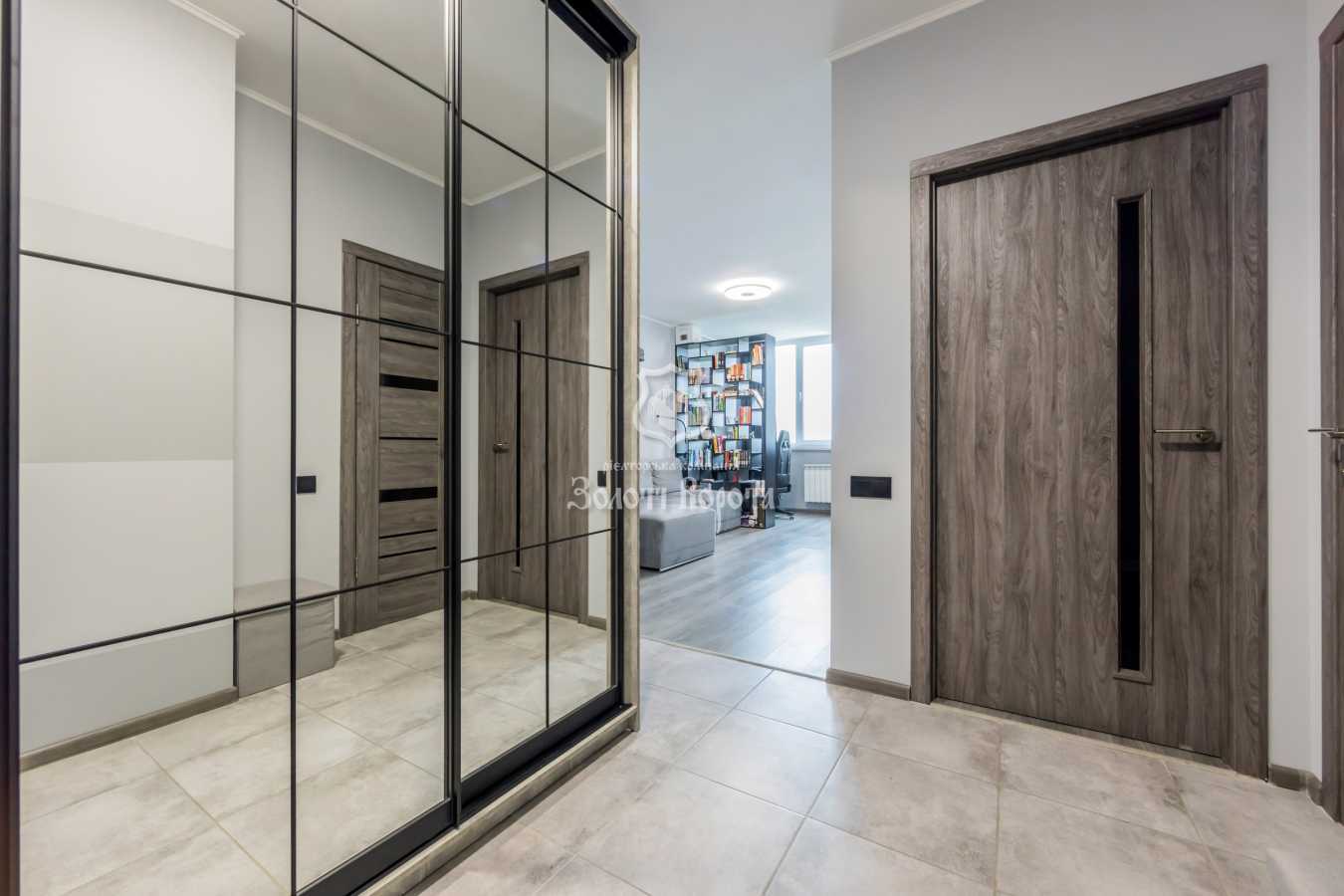 Продаж 2-кімнатної квартири 50 м², Лобачевського пров., 7