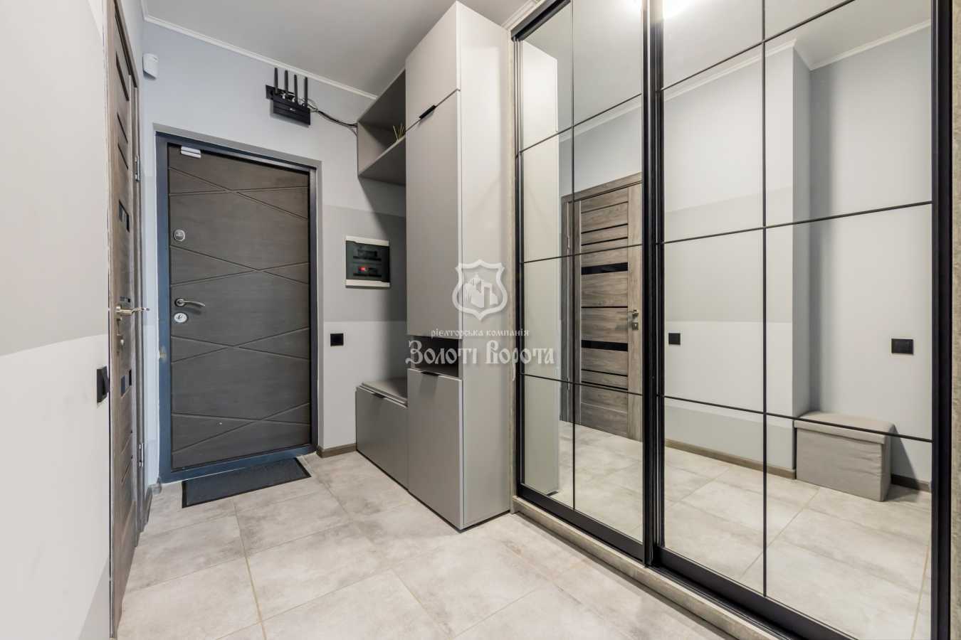 Продаж 2-кімнатної квартири 50 м², Лобачевського пров., 7