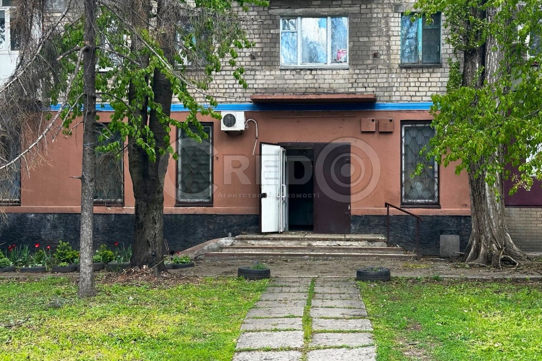 Продаж комерції 163.8 м², Черкасова вул.