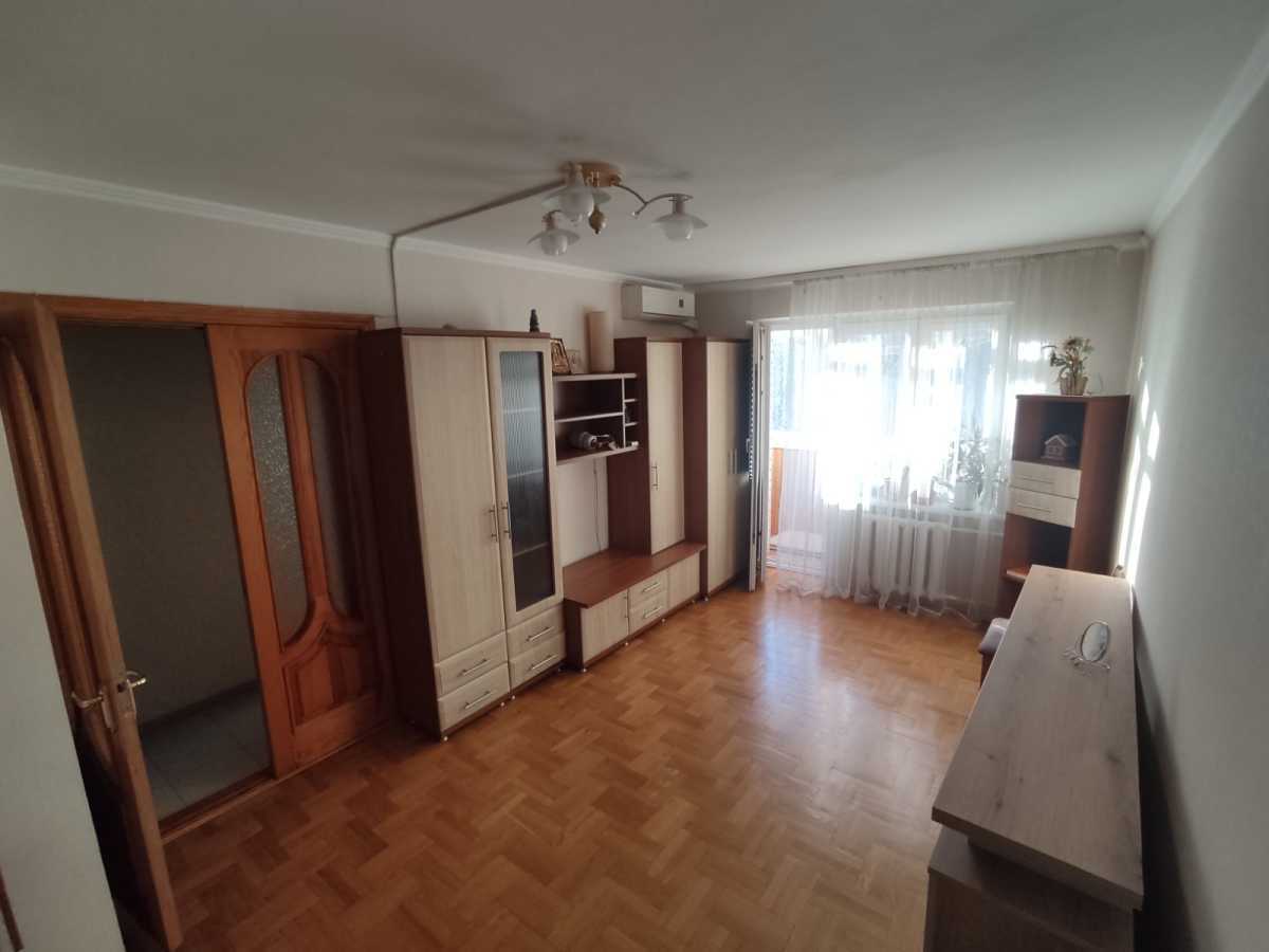 Оренда 1-кімнатної квартири 31.5 м², Олени Теліги вул., 31/1