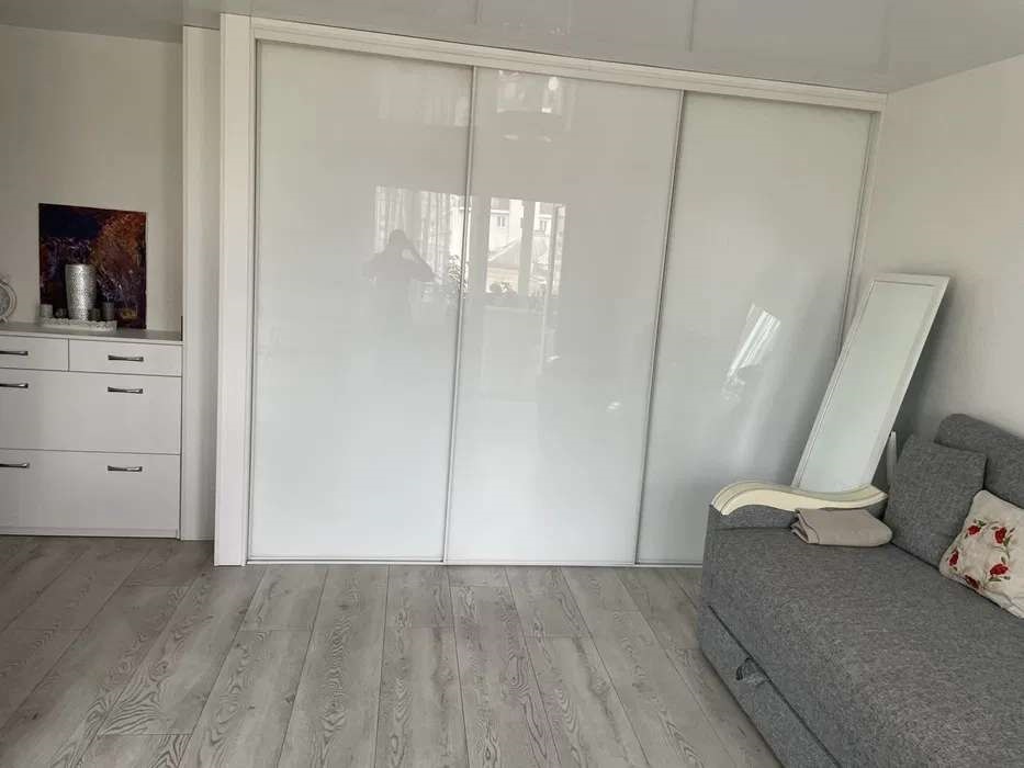 Продаж 2-кімнатної квартири 45 м², Харківське шосе, 9