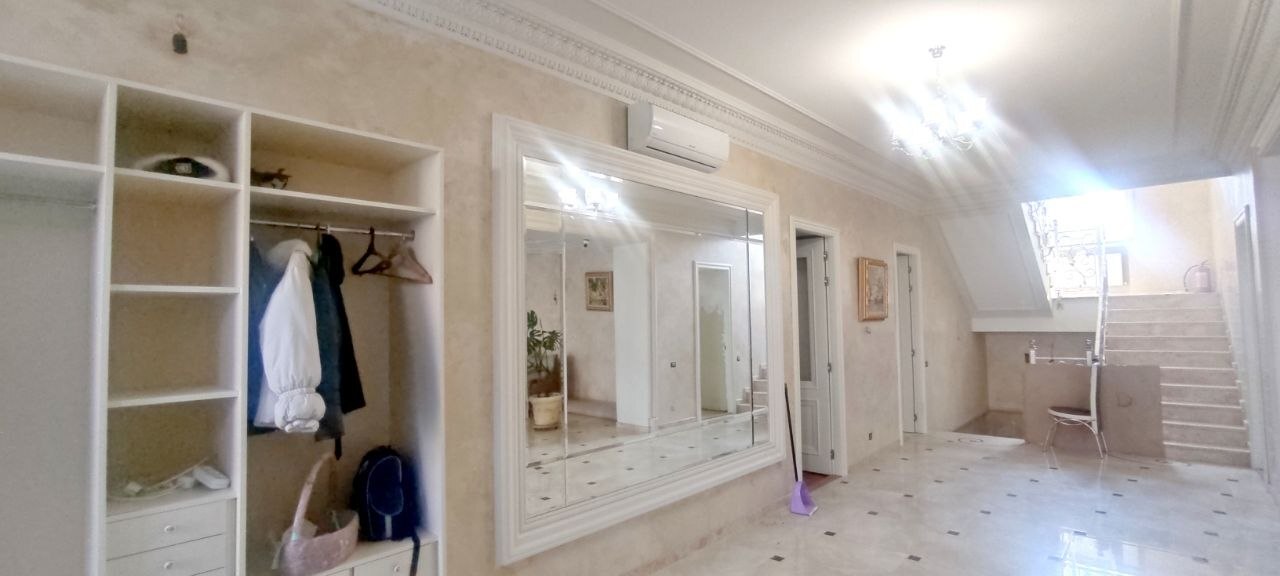 Продажа дома 580 м², Литовская ул.
