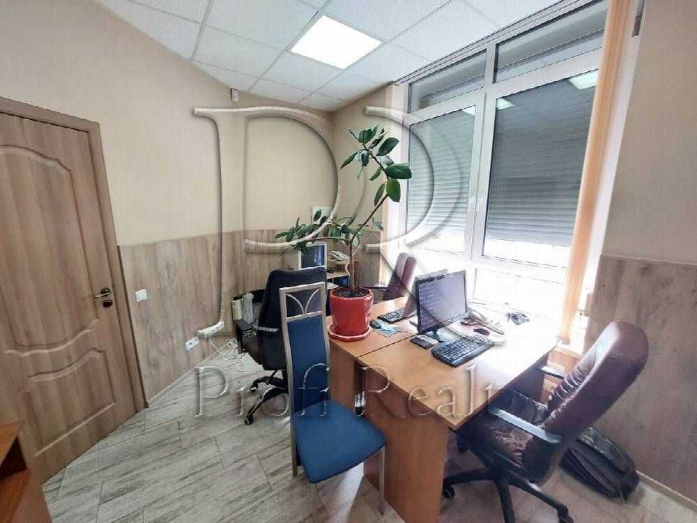 Продаж приміщення вільного призначення 101 м², Юрія Поправки вул., 14