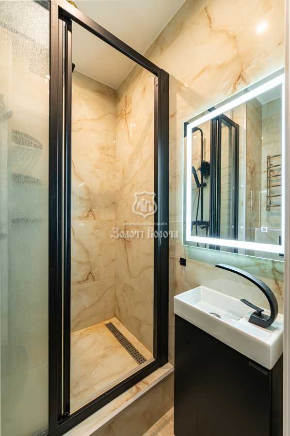 Продаж 3-кімнатної квартири 119.8 м², Автозаводська вул., 29А