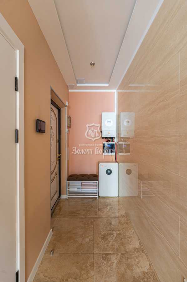 Продаж 3-кімнатної квартири 119.8 м², Автозаводська вул., 29А