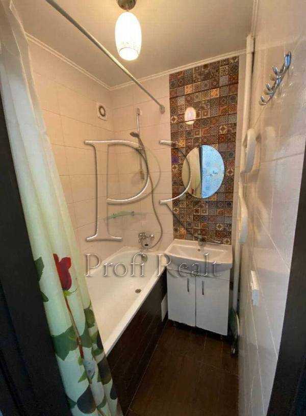 Продажа 2-комнатной квартиры 47 м², Павла Тычины просп., 22А