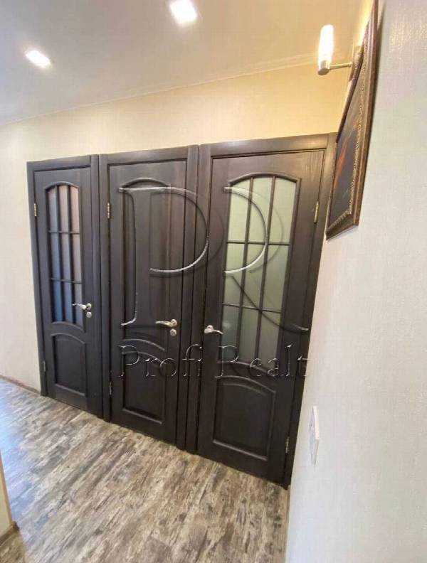 Продажа 2-комнатной квартиры 47 м², Павла Тычины просп., 22А