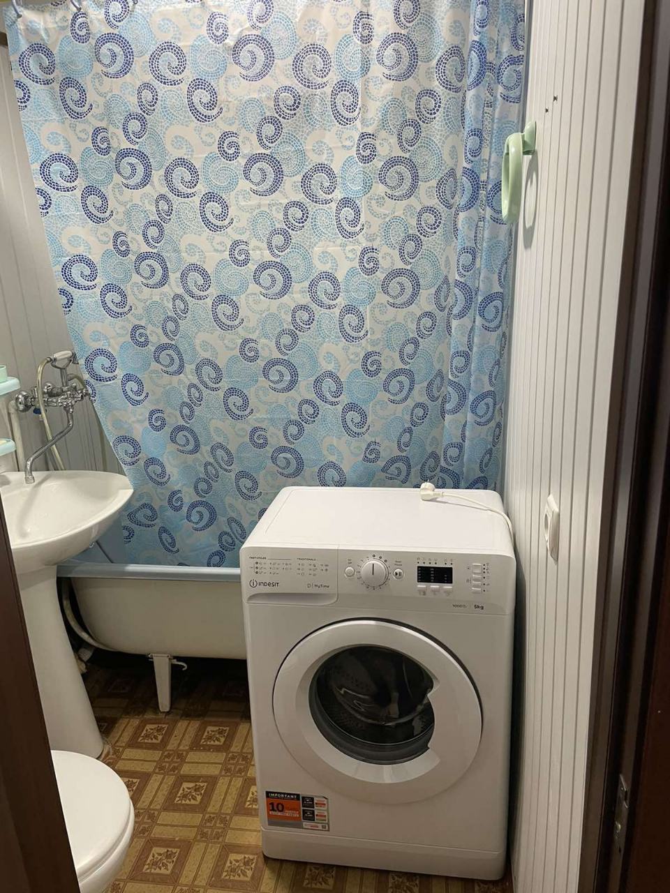 Оренда 2-кімнатної квартири 46 м², Тітова вул.