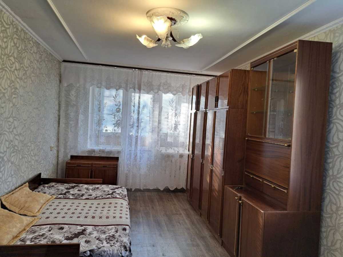 Продаж 2-кімнатної квартири 48 м², Соборності просп., 13
