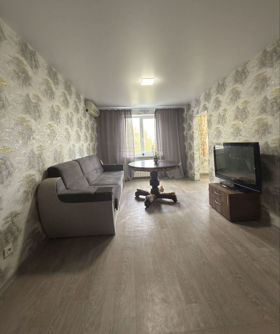 Продажа 3-комнатной квартиры 62 м², Калиновая ул., 49