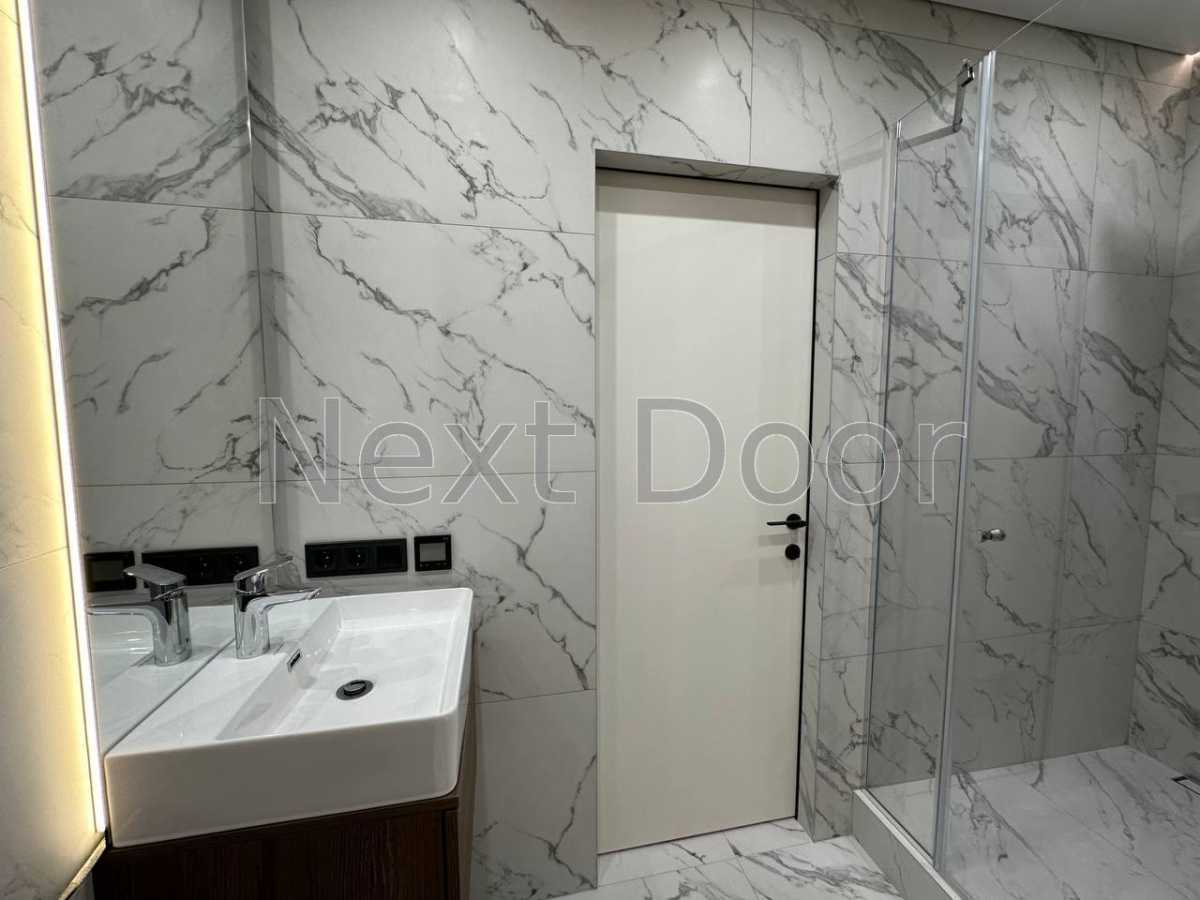 Продаж 2-кімнатної квартири 58 м², Машинобудівна вул., 21