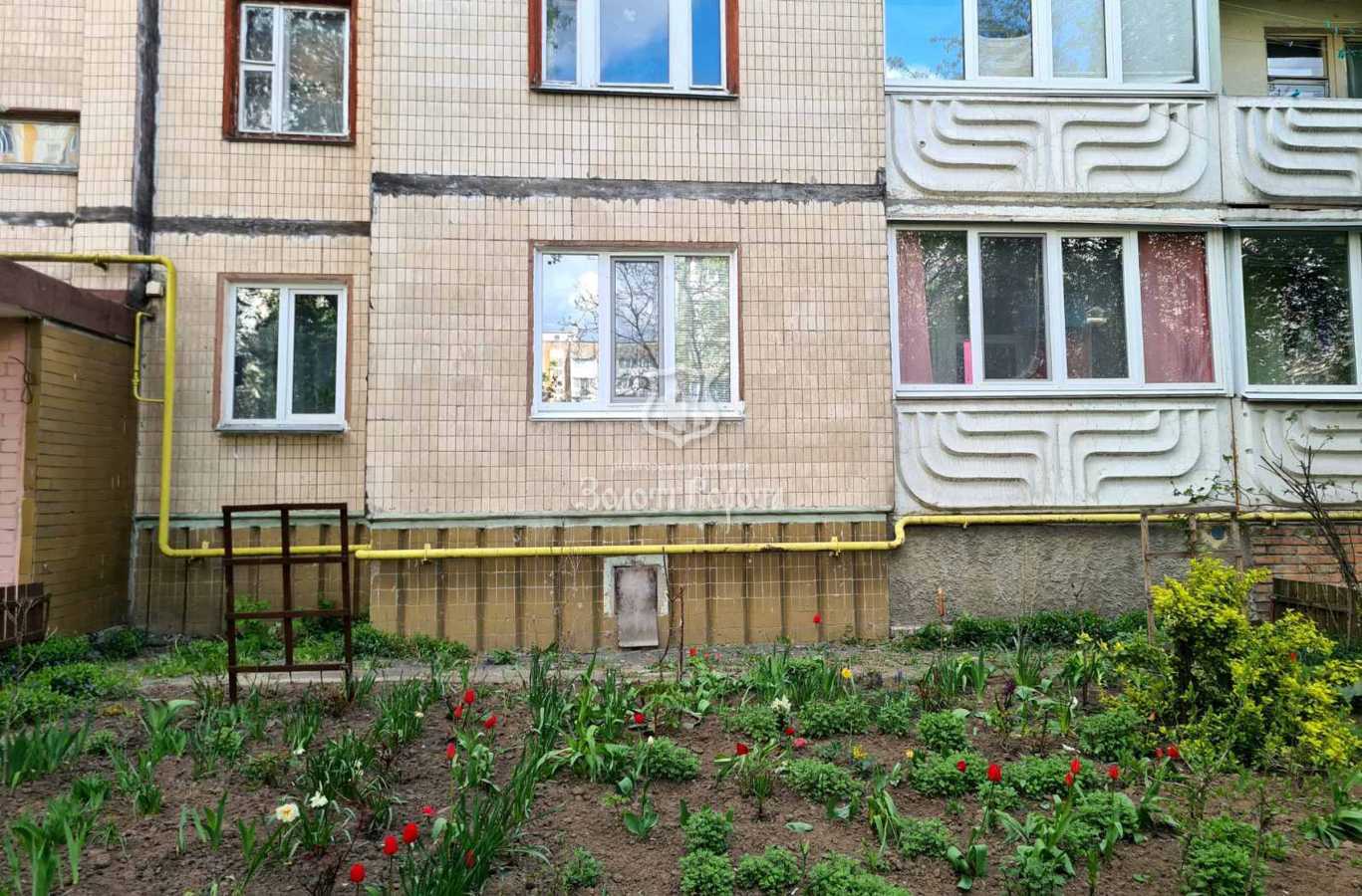 Продаж 3-кімнатної квартири 70.6 м², Машинобудівельників, 9