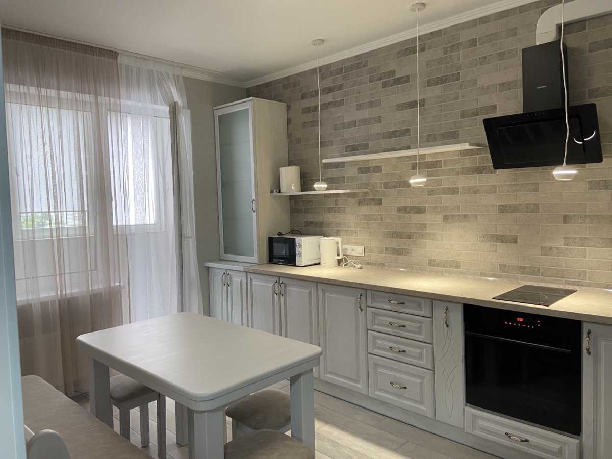 Продажа 1-комнатной квартиры 49 м², Краковская ул., 27